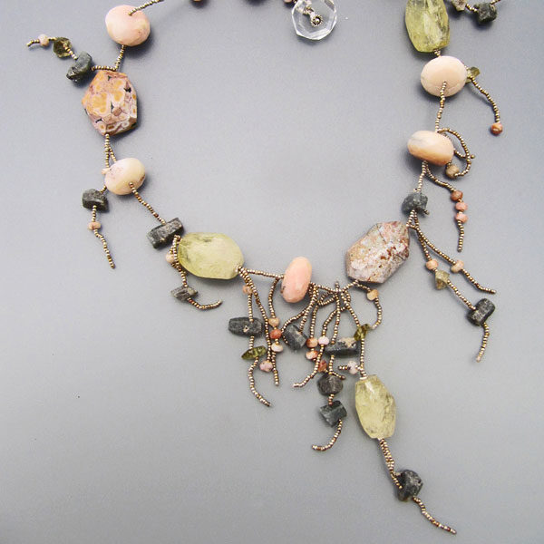 Chunky collar